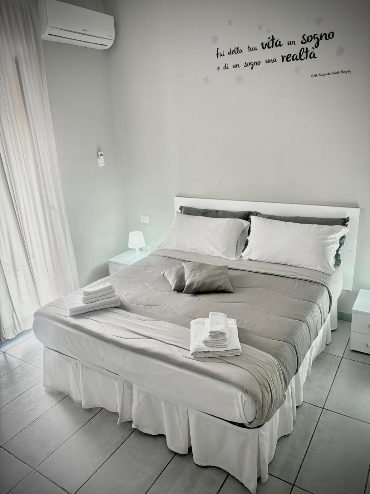 Rianna House B&B Naples Luaran gambar